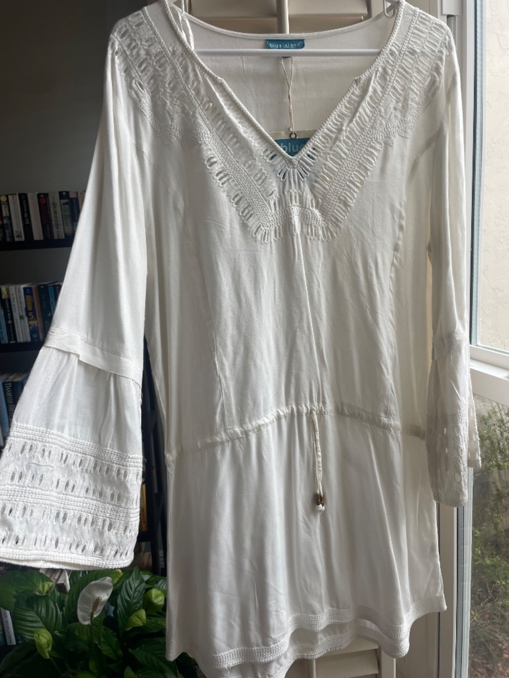 Blue Island White Beach/ Swim Cover-up
